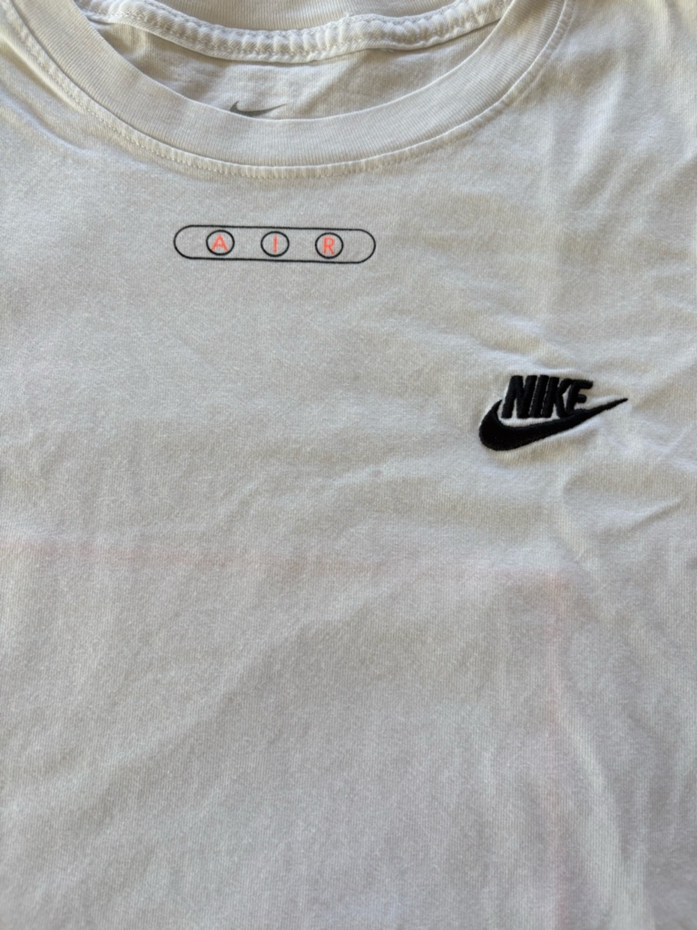 Nike Air Earth T-Shirt White CT6541-100 Beaverton OR Mens Size XXL Made in Egypt - Picture 6 of 13
